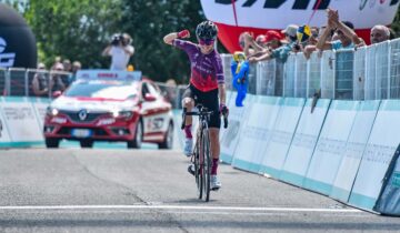 Giro d’italia donne, Ashleigh Moolman Pasio svetta sul Monte Matajur