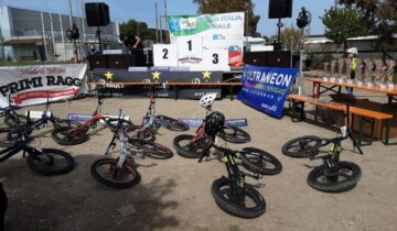 Spettacolare carosello di bike trial a Porto d’Ascoli