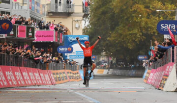 Giro d’Italia: Černý vince ad Asti