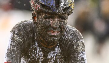 In Val di Sole Tom Pidcock sfida la neve e Wout Van Aert