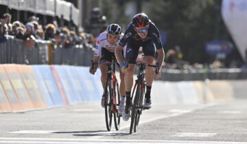 Giro d’Italia: Geoghegan conquista Sestriere