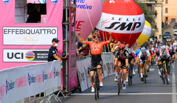 Giro Rosa – Marianne Vos vince in volata a Terracina