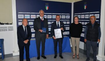 Consegnata al presidente Dagnoni la Stella d’Oro al merito sportivo