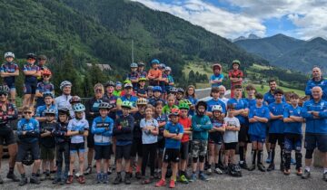 La nazionale giovanile trials in allenamento a Borno