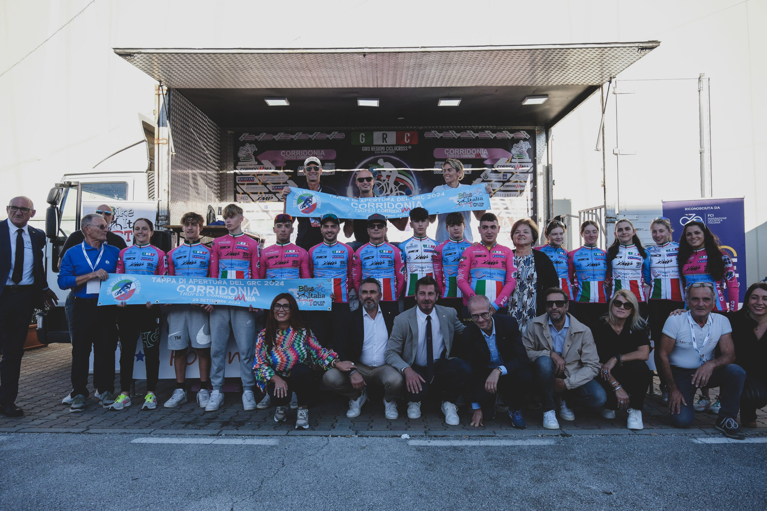 Circa 700 corridori al via della tappa inaugurale che si è svolta al CorridoMnia Shopping Park: un grande successo organizzativo per l’Asd Romano Scotti